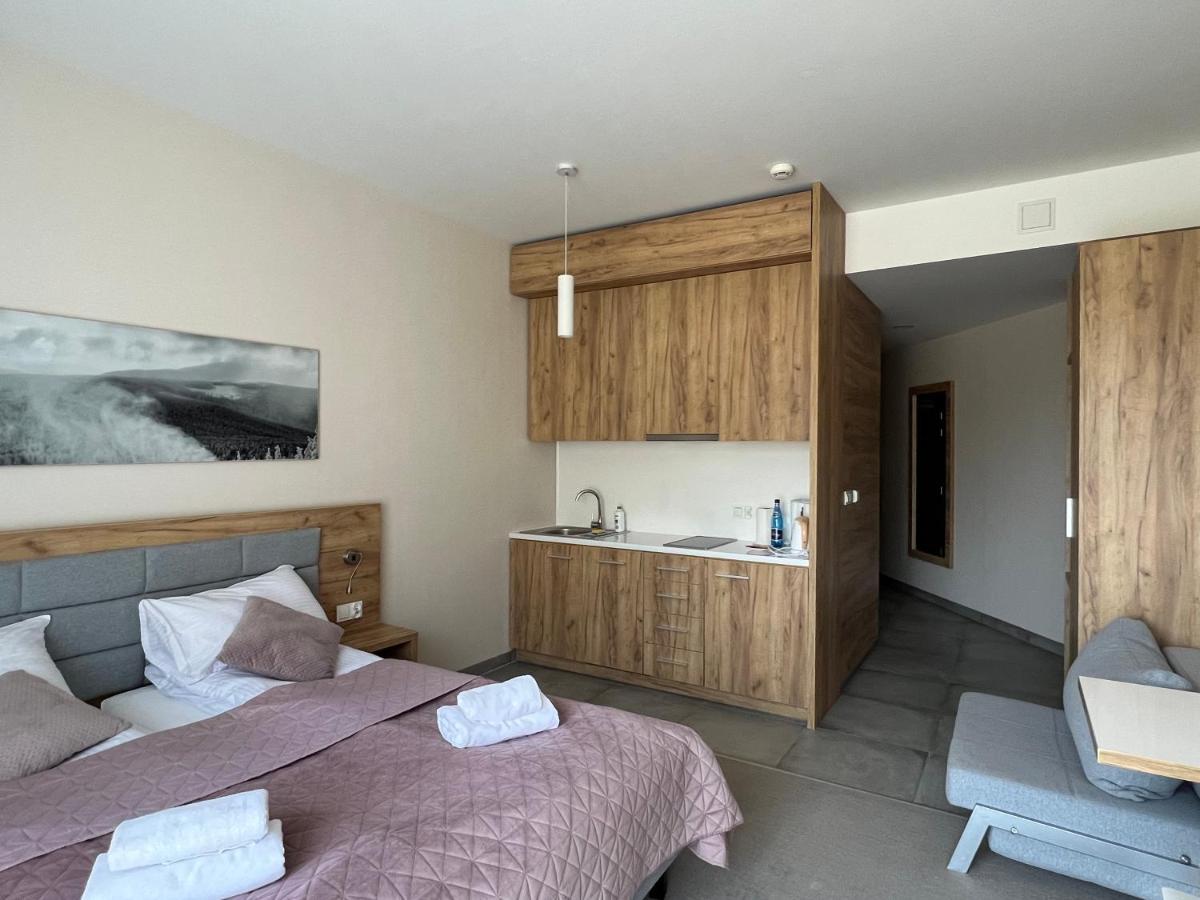 שייננה Aparthotel Apartamenty Czarna Gora 112 מראה חיצוני תמונה